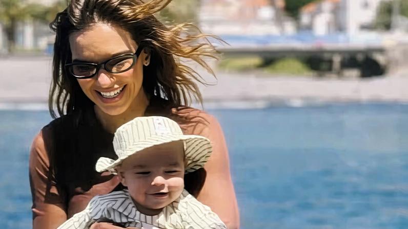 Mariana Rios celebra primeiro aniversário com o filho nos braços: 'Mais feliz que nunca'