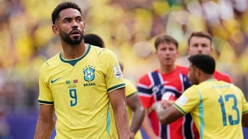 Matheus Cunha foi substituído no segundo tempo para a entrada de Endrick