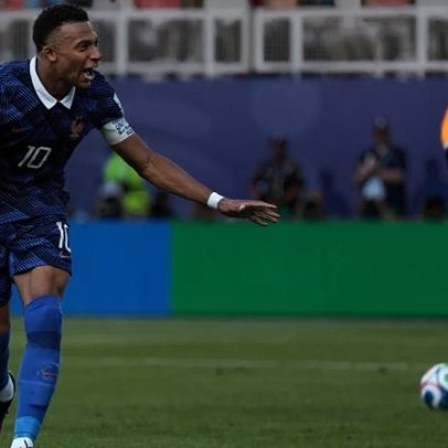 Mbappé decide, França vence Paraguai e vai às quartas