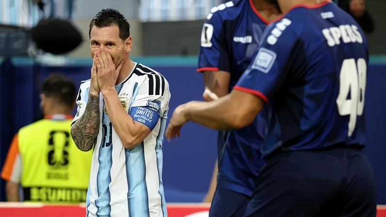 Messi lamenta chance perdida contra Cabo Verde