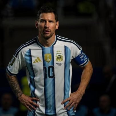 Messi admite dificuldade da Argentina após classificação para mata-mata