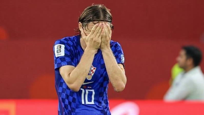 Modric, da Croácia, frustrado após eliminação para Portugal na Copa