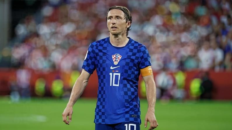 Modric reclamou da arbitragem após a eliminação para Portugal