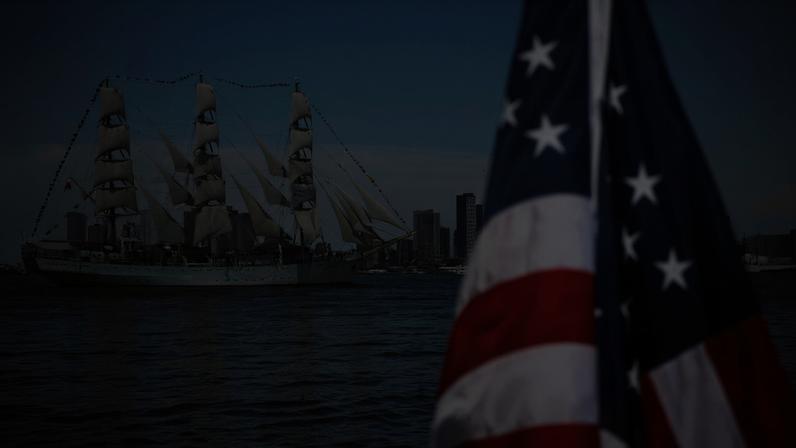 Milhões de americanos celebraram o 250º aniversário do país no sábado — uma comemoração histórica que ocorre em um momento de profunda divisão política, com um presidente determinado a deixar sua marca nas festividades