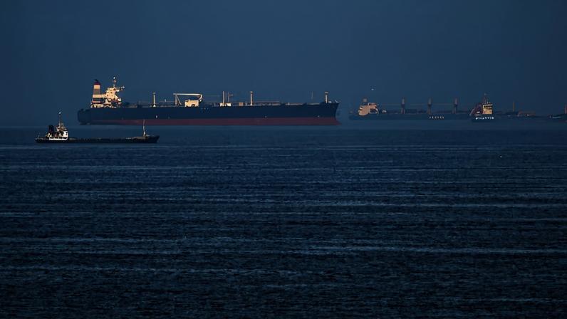 Irã lança ofensiva contra alvos dos EUA em quatro países do Golfo