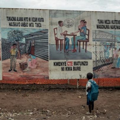 República Democrática do Congo inicia testes de tratamento contra Ebola