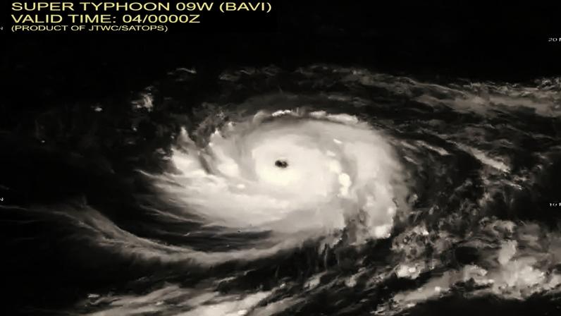 Imagem de satélite do supertufão Bavi