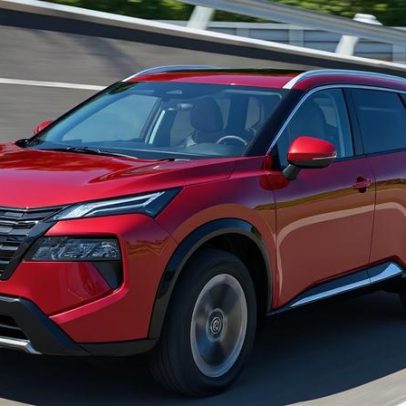 Nissan X-Trail chega ao Brasil na versão híbrida 4x4 de 7 lugares