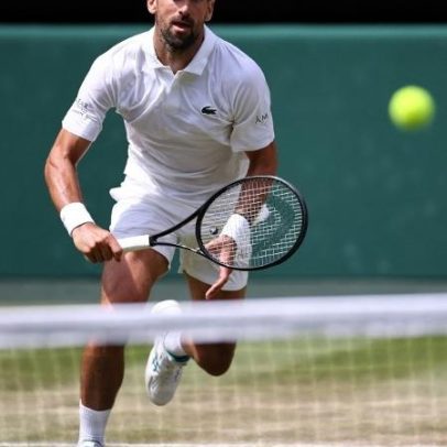 Djokovic supera o algoz de João Fonseca e avança em Wimbledon