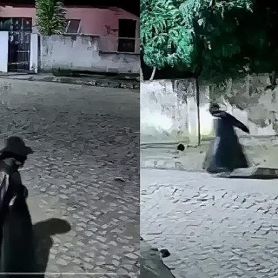 Homem se fantasia de Olhos Famintos, assusta moradores e vai à delegacia em PE