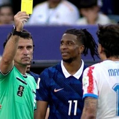 Paraguai recorreu ao antijogo diante do pior árbitro da Copa
