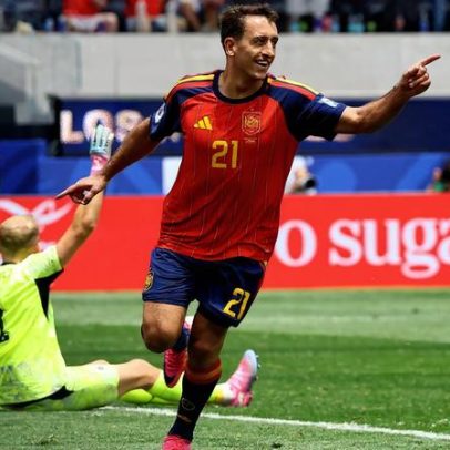 Oyarzabal faz dois gols e Espanha avança, diz ter feito o melhor jogo da Copa