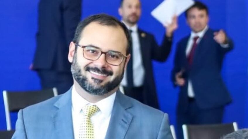 O ministro do Empreendedorismo, da Microempresa e da Empresa de Pequeno Porte, Paulo Pereira, em evento no Planalto