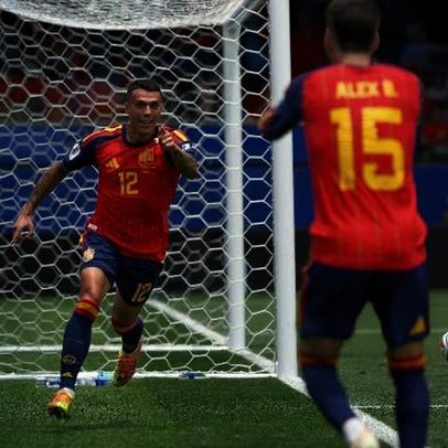 Espanha avança com facilidade e se mostra pronta para a Copa