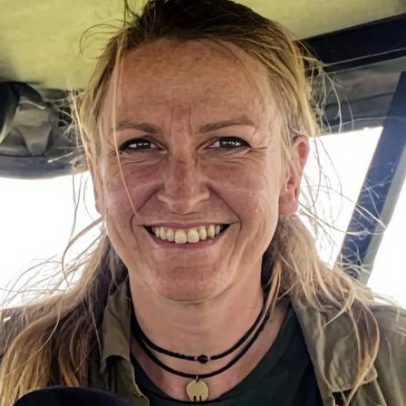 Pesquisadora alemã referência em tamanduás morre em acidente de avião no MS