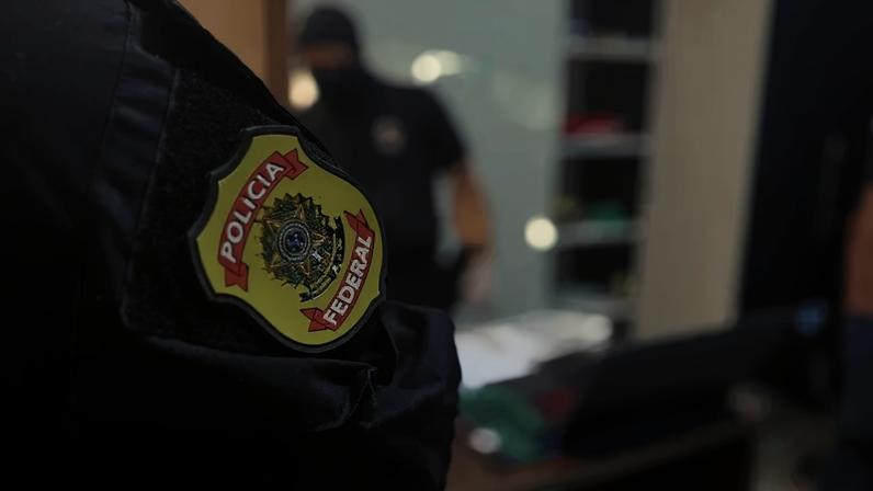 Agentes da Polícia Federal