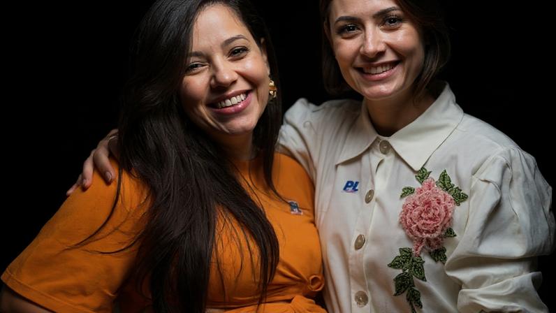 Priscila Costa diz que ex-primeira-dama "direcionou todas as presidentes estaduais a abraçarem" candidatura de Flávio