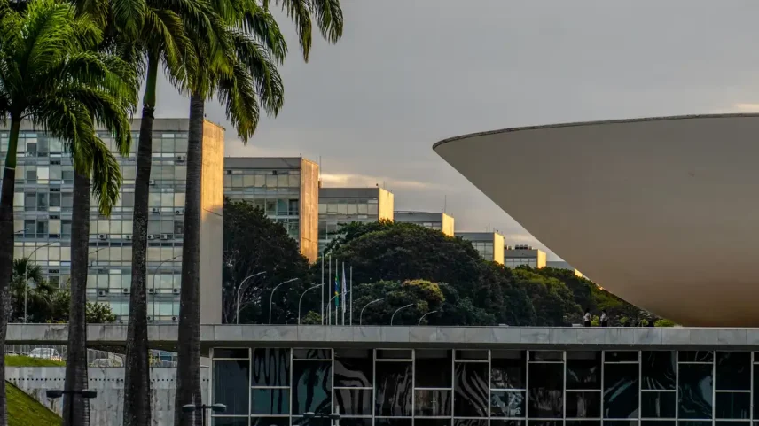Congresso entra em recesso nexta sexta (17) com pautas em aberto