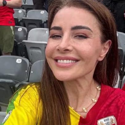 Agente brasileiro de Haaland usa camisa com metade Brasil e metade Noruega