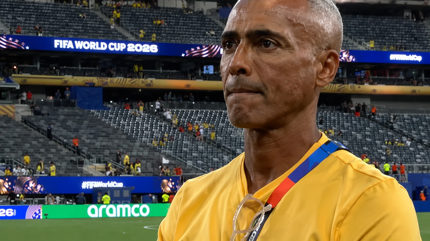 Romário vai recorrer após Justiça bloquear pagamentos da CazéTV por dívida de R$ 32,4 milhões