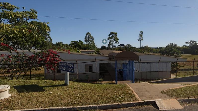 Aluno de 14 anos é apreendido após ameaçar colegas com faca em escola