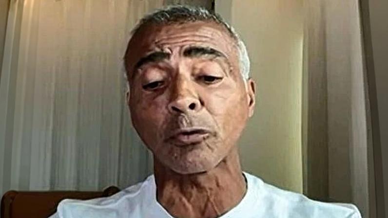 Senador Romário (PL-RJ) discursando remotamente em sessão do Senado