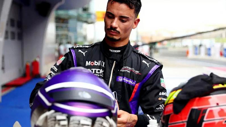 Pascal Wehrlein vence o primeiro ePrix de Xangai