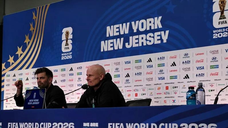 Técnico Ståle Solbakken não escondeu a alegria após a Noruega eliminar o Brasil na Copa