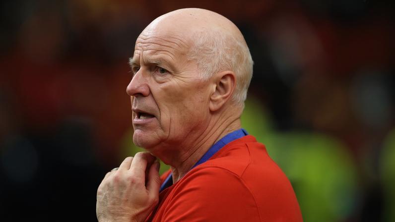 Stale Solbakken, técnico da Noruega, durante jogo contra a Costa do Marfim na Copa do Mundo