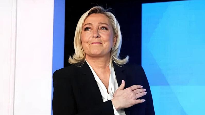 Marine Le Pen em Paris