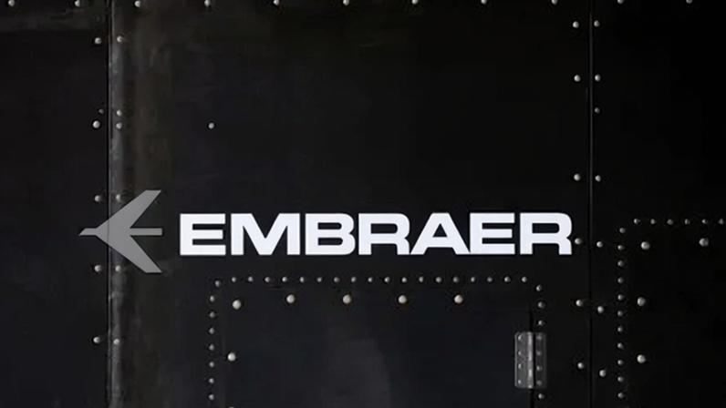 Logo da Embraer em Gavião Peixoto