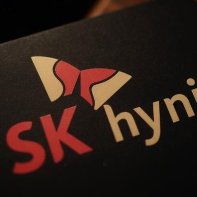 SK Hynix estreia listagem de US$ 28 bi visando onda de IA