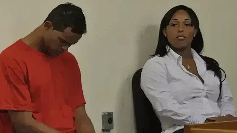 Bruno e Dayanne no início do julgamento sobre a morte de Eliza Samúdio em 2013
