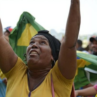 PM reforça segurança em pontos de torcedores no Rio