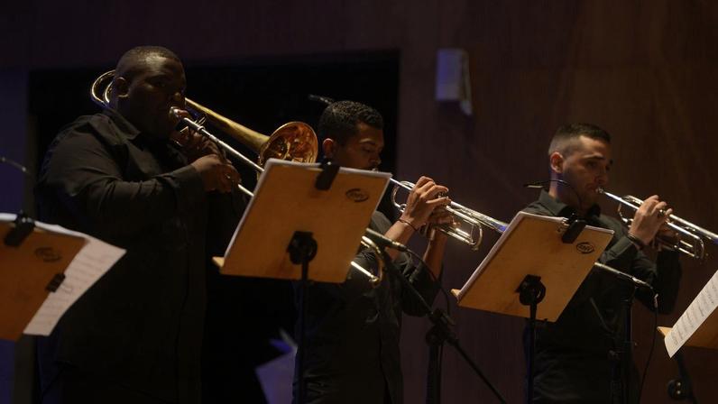 Apresentação do grupo Nova Orquestra, durante o Prêmio Rádio MEC 2022, na Sala Cecília Meireles, no Rio de Janeiro