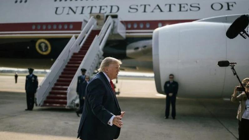 Investidores perdem US$ 3,8 bi com criptomoeda associada a Trump