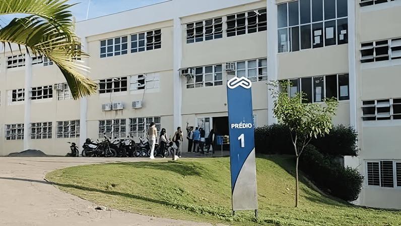 Unimontes publica novos editais de concurso para professores