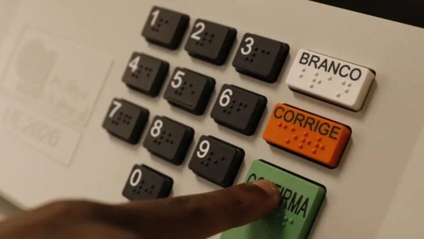 Durante o chamado período de defeso eleitoral, candidatos estão proibidos de comparecer a inaugurações de obras públicas