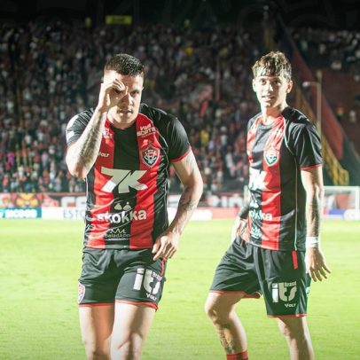 Na volta do Brasileirão, Vitória faz 1 a 0 e mantém Vasco no Z-4