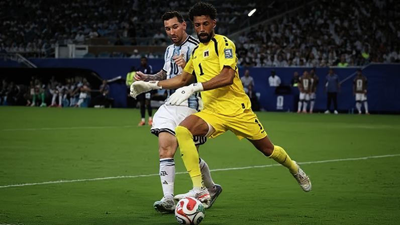 Vozinha contra Lionel Messi em Argentina x Cabo Verde pela Copa do Mundo 2026