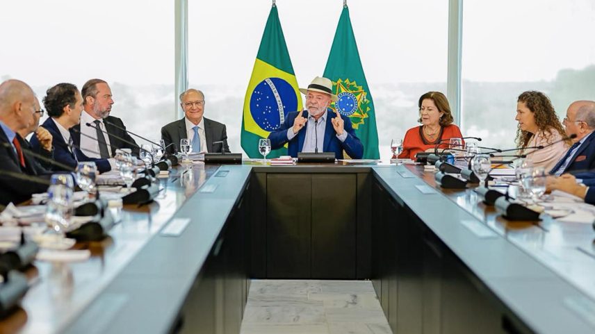 Minerais críticos: Lula diz que Brasil quer exportar "conhecimento"