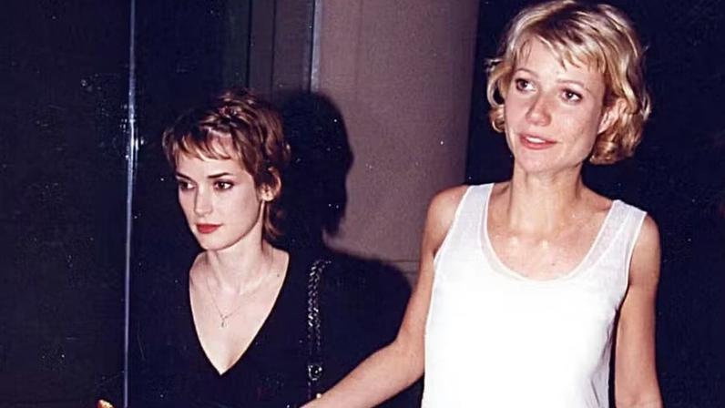 Winona Ryder e Gwyneth Paltrow em 1998, quando ainda eram BFFs