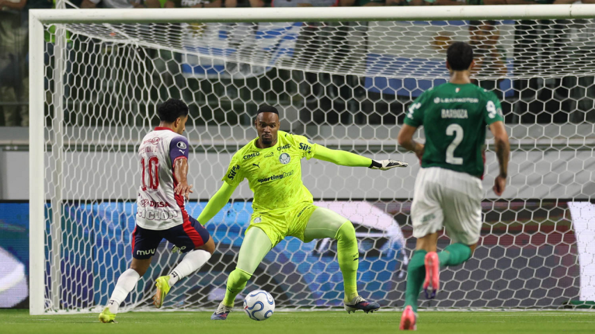 Palmeiras sofre empate no fim com o Cerro e deixa vaga aberta na Libertadores