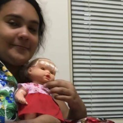 Mulher de 37 anos que fingia ser criança é condenada em SC