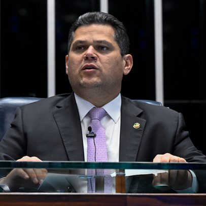 Alcolumbre diz que dinheiro para "Dark Horse" foi esquecido: "Agora o culpado só é o Moraes"