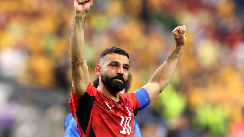 Trabzonspor encaminha contratação de Salah, ídolo do Liverpool