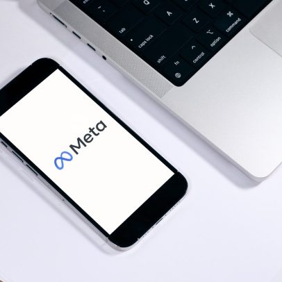 Meta é condenada a pagar R$ 2,89 bilhões por danos a crianças nos EUA