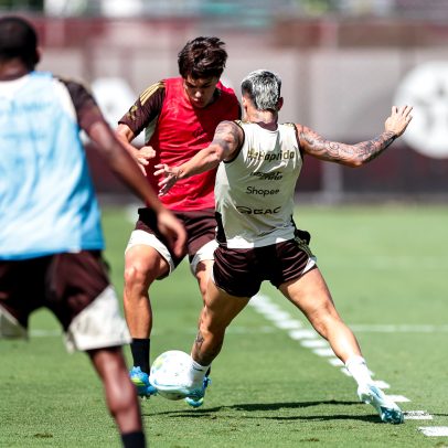 Flamengo x Vitória pelo Campeonato Brasileiro: onde assistir e escalações