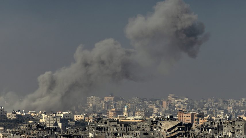 Israel diz ter atacado comandante do Hamas dentro de hospital em Gaza