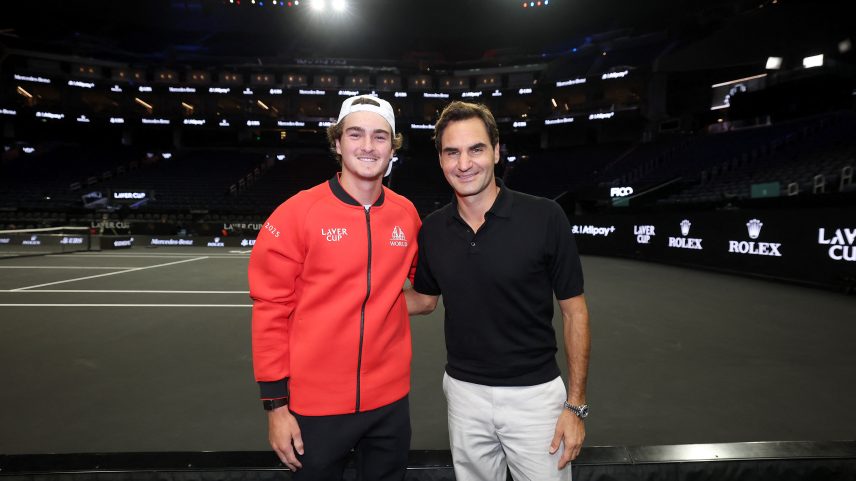 Federer coloca João Fonseca entre tenistas que mais gosta de assistir